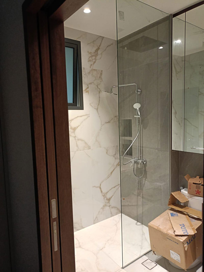 glass shower screen for residential project - 4 Jalan Melati